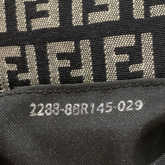 FENDI bag - Picture 7 of 14